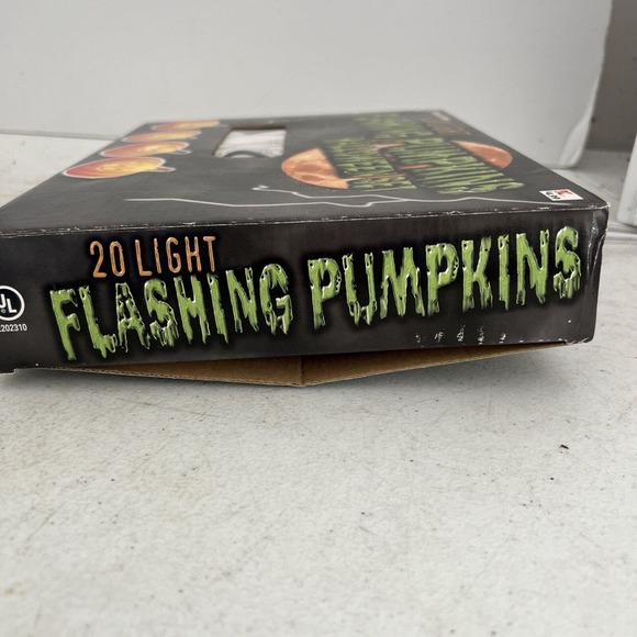 Vintage Pumpkin Hard Plastic 20 Pumpkins Flashing String Light Set - Picture 8 of 10